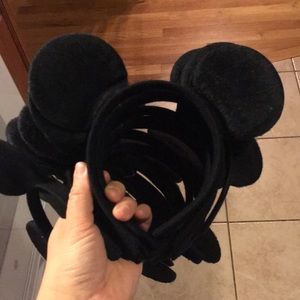 14 Mickey ears